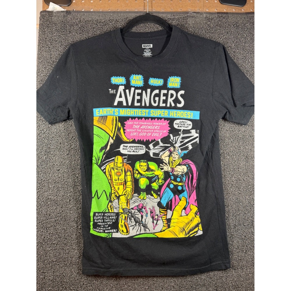Marvel T-Shirt Mens Small Black The Avengers Comic Book Graphic Print Tee